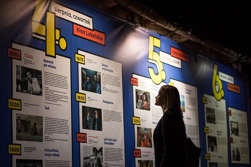 Zuzanna Rogatty - Progetto grafico per Two Riversides (Film and Art Festival)