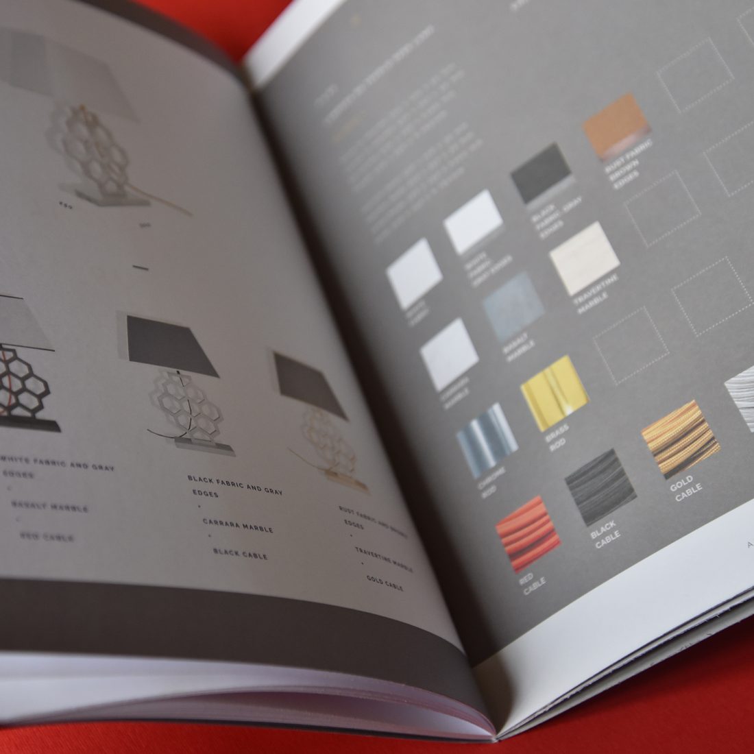 Il catalogo Akhena. Ridefinire la luce come azione pura.