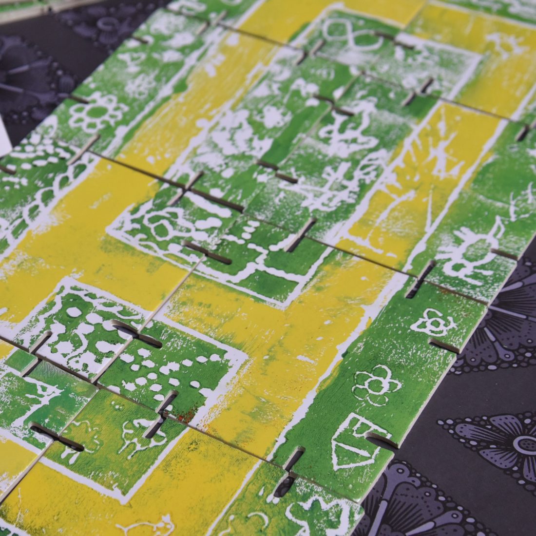 CasaOz e il gioco in cartone progettato con la GAM di Torino