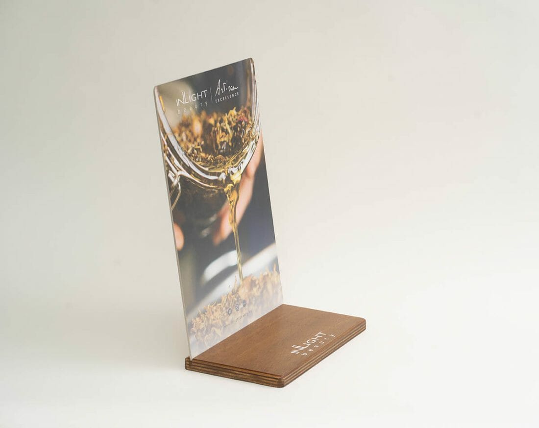 espositore cosmetico