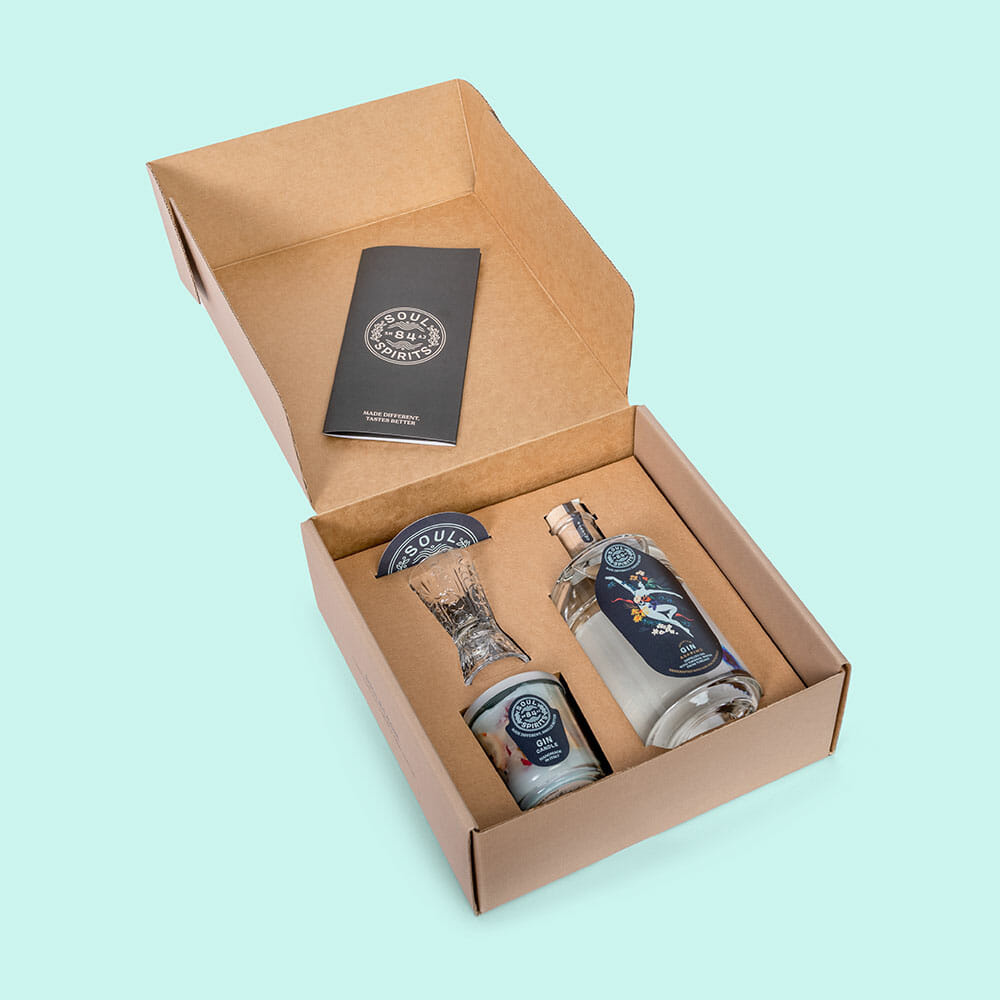 box-agapimu-scatola-aperta - Blog Printaly.com packaging per distillati: scatola regalo con bottiglia, jigger, sottobicchiere,